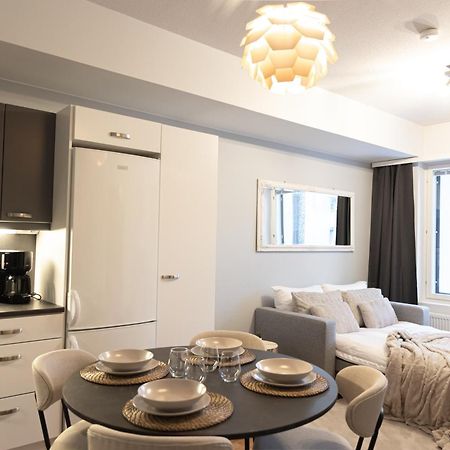 Snowberry City Apartment Рованиеми Экстерьер фото